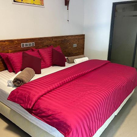 Royal Stay Inn Thoddoo Eksteriør billede